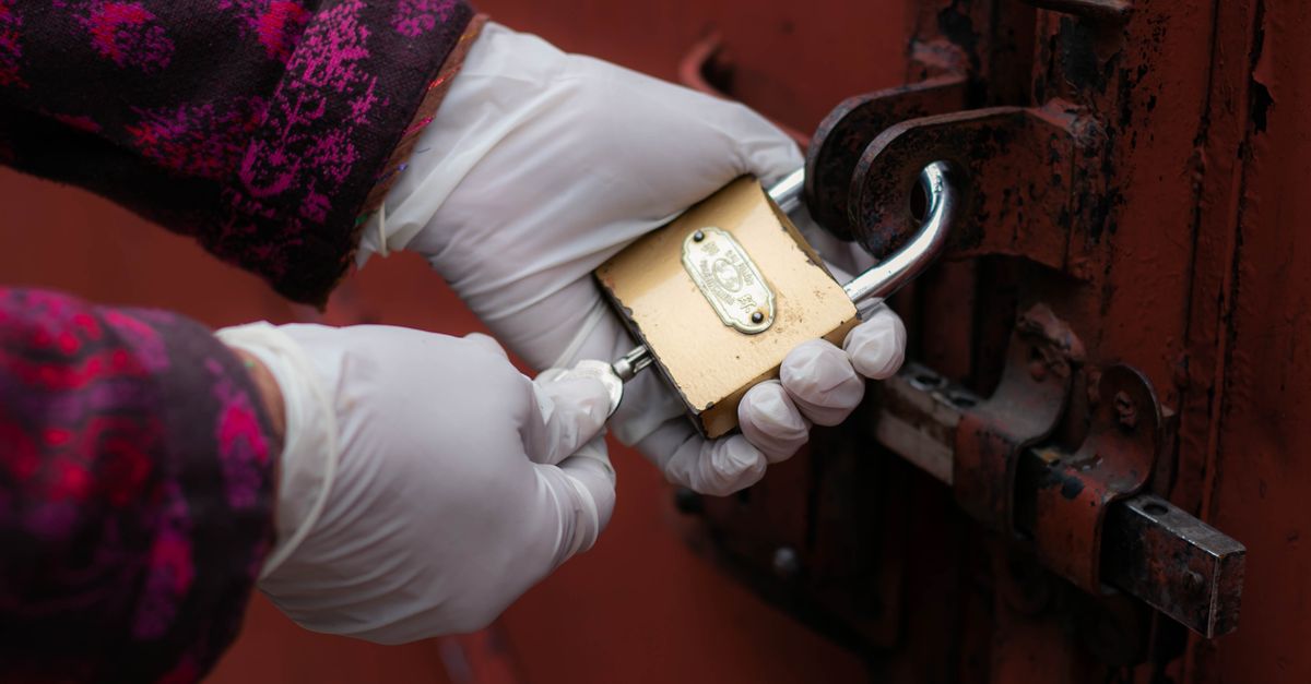 locksmith unlocking front door — Queens NY Locksmith