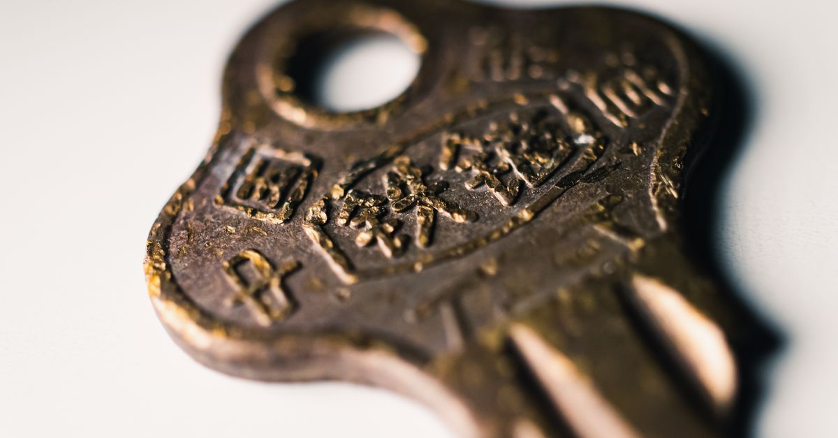 locksmith tools keys — Queens NY Locksmith