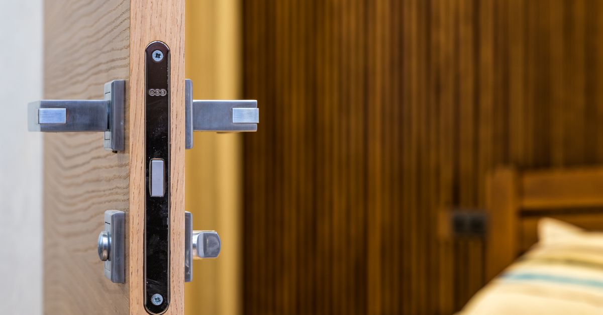 door security hardware — Queens NY Locksmith